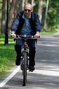 1307800892_0920.321x480