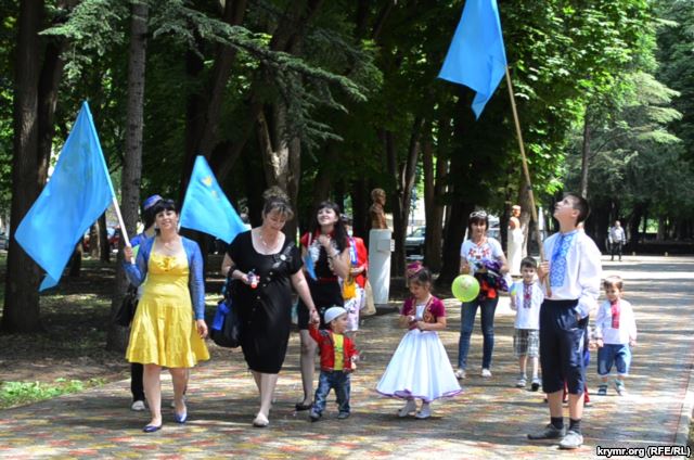 7D85D10E-68B7-4BCE-B576-2F80718C5FE0_w640_s