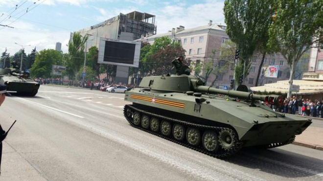 doneck_parad_09.05.16_2