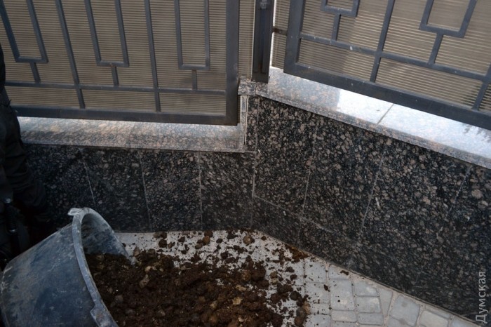 picturepicture_75893907151626_49717