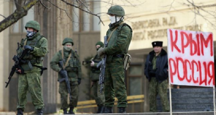 Решение о «референдуме» в Крыму было принято под влиянием российских военных — Янукович. Волшебный Партенит