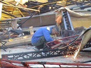 213-05-17-1368787367