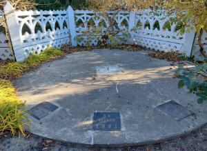 Розбитий російськими окупантами меморіал “Борцям за волю України”. Фото: Фейсбук/Jonas V Matern