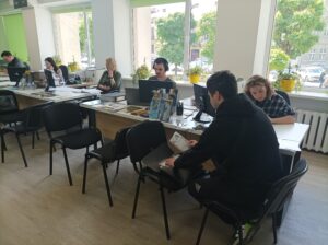 В Центрі рекрутингу працюють і рекрутери різних підрозділів ЗСУ. Фото: ЦЖР
