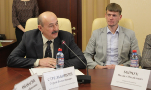 Колаборант Михайло Бойчук (праворуч). Фото: соцмережі