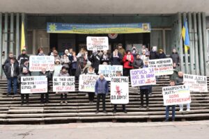 Акція на підтримку полонених цивільних мешканців Енергодара у Запоріжжі. Фото надане Енергодарською МВА