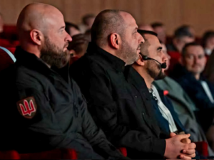 Дмитро Кліменков, Рустем Умєров, Арсен Жумаділов.