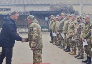 Андрій Зінченко - крайній ліворуч - на нагородженні "ополчєнцев" Запорізької області, березень 2024 року. Фото з окупаційних пабліків