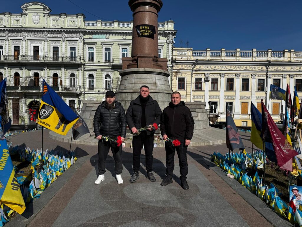 Сергій Кухта, начальник Скадовської ВА, Євген Позняк, начальник Зеленопідської ВА і Артур Давидов, начальник Верхньорогачицької ВА (зліва праворуч), 2025 рік. Фото: Херсонська ОДА