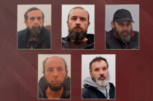 Викрадені херсонці, яких ФСБ звинувачує у ліквідації колаборанта Леонтьєва. Верхній ряд: Олег Андрущак, Павло Бородін, Вʼячеслав Воронко, нижній ряд: Михайло Шпаковський і Микола Коломиєць. Фото: окупаційні медіа, 2026