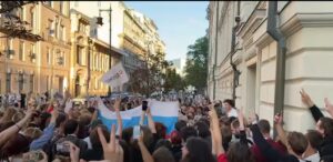 Протести на підтримку партії «Яблоко». Фото: Nikolay Sukhinskiy